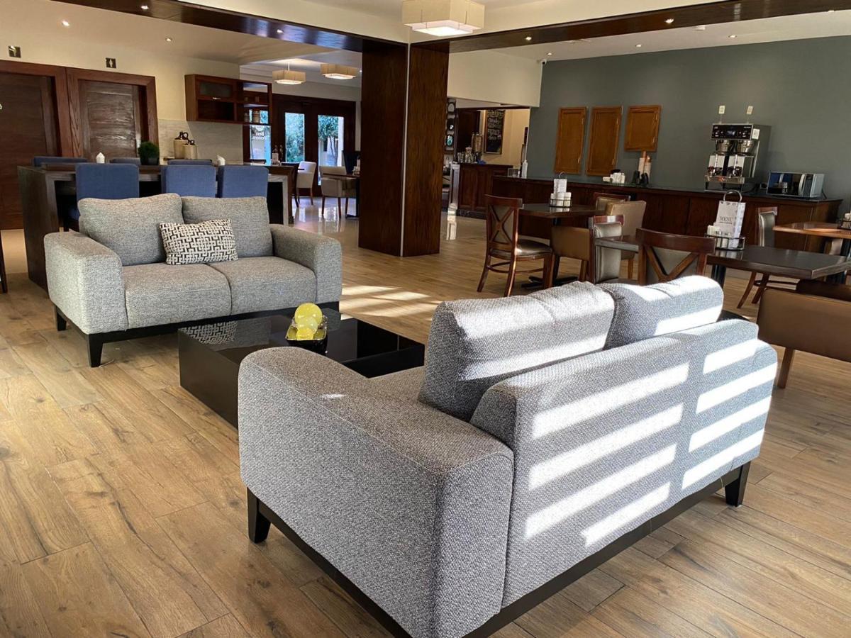 Best Western Plus Chihuahua Aeropuerto Экстерьер фото