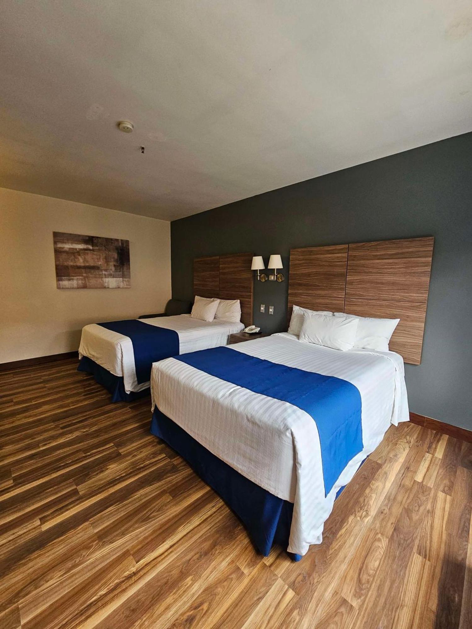 Best Western Plus Chihuahua Aeropuerto Экстерьер фото